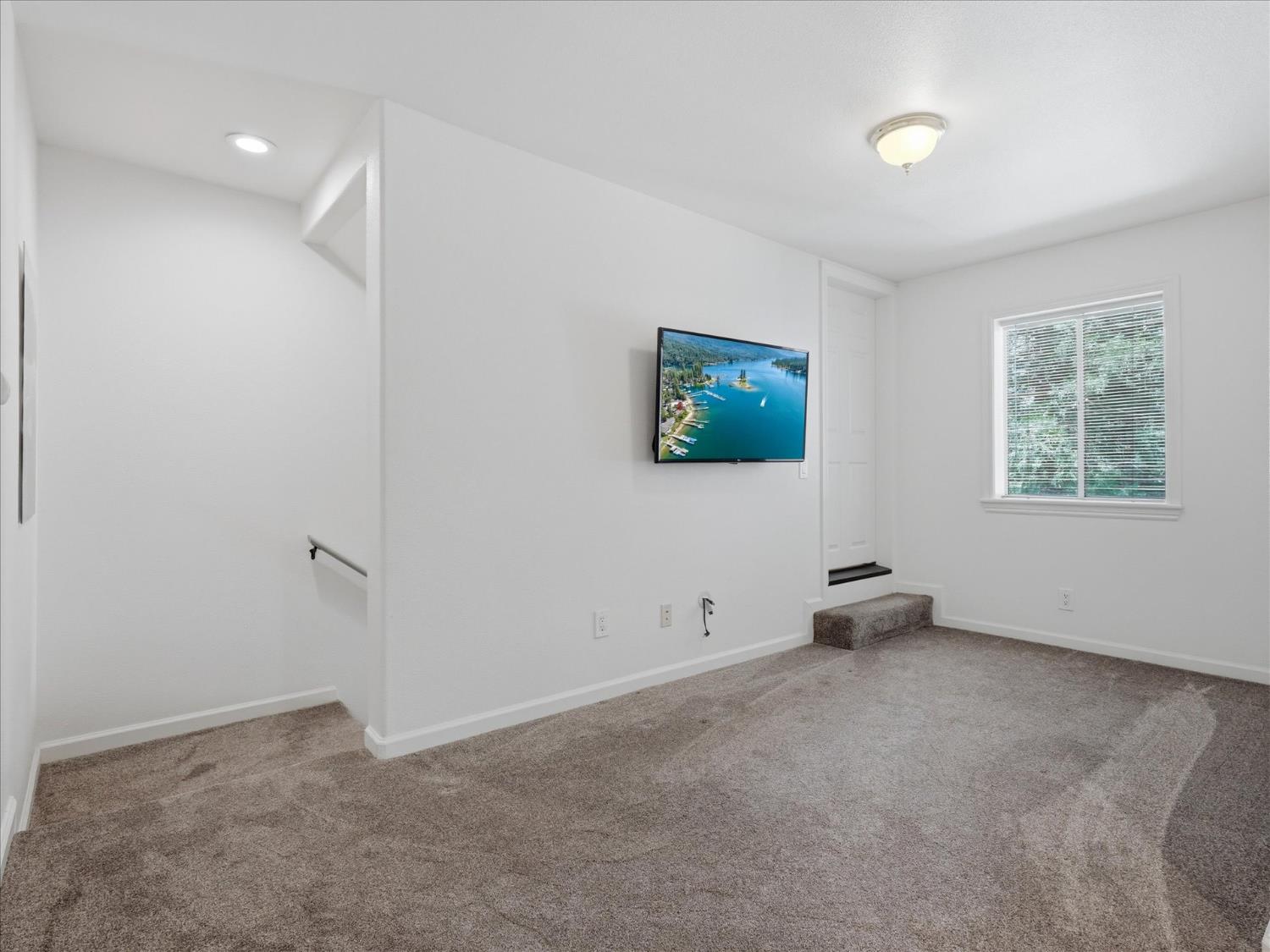 40472 Road 274, Bass Lake, CA 93604