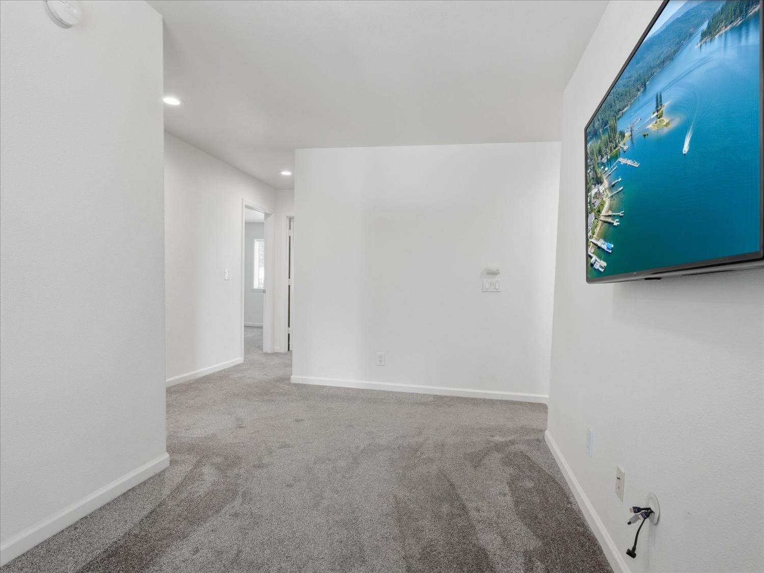 40472 Road 274, Bass Lake, CA 93604