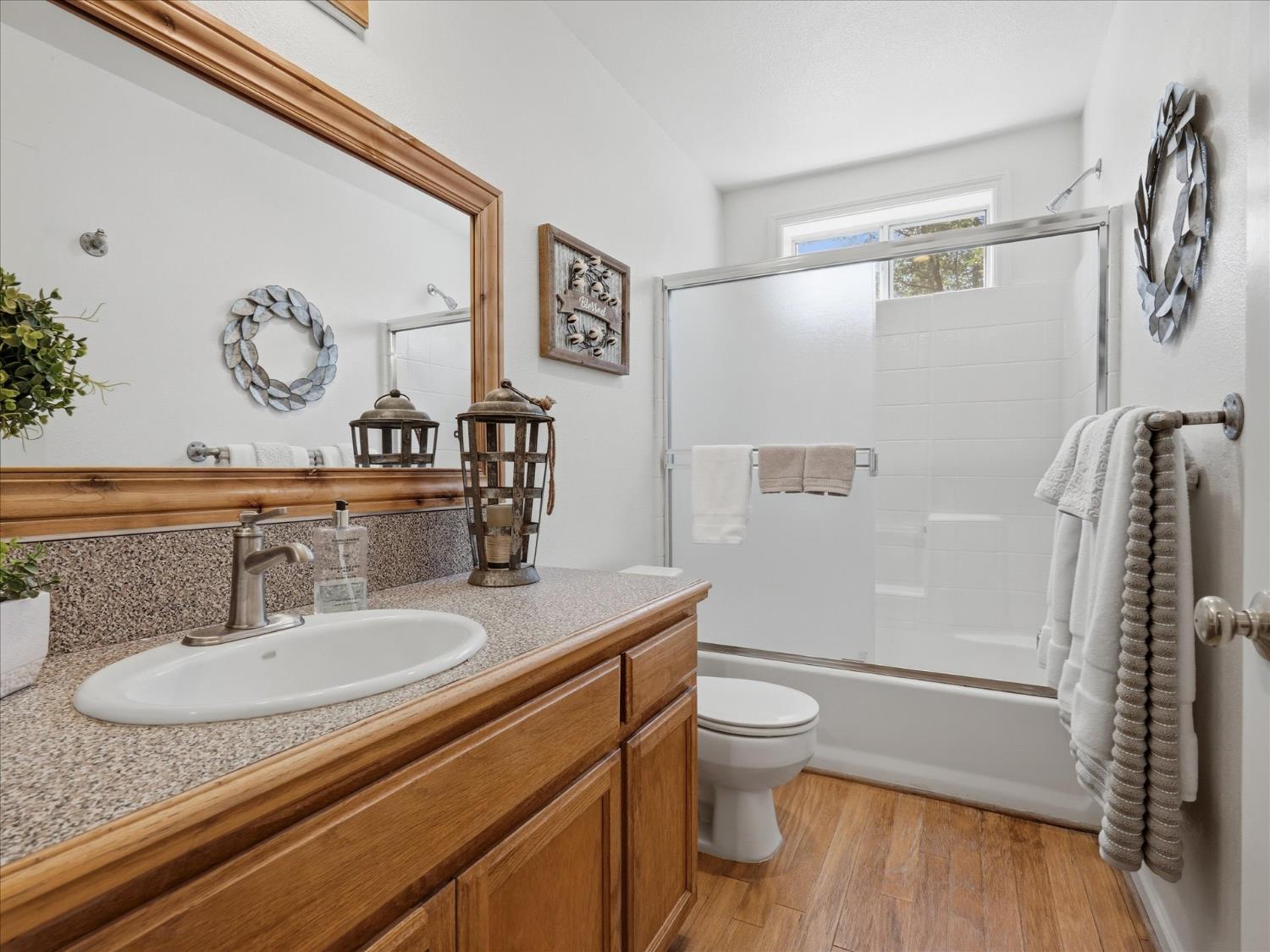 40472 Road 274, Bass Lake, CA 93604