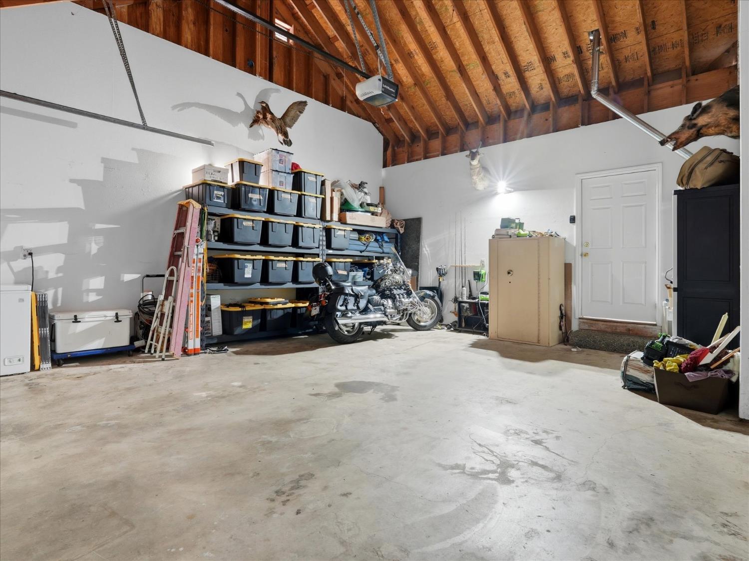 40472 Road 274, Bass Lake, CA 93604