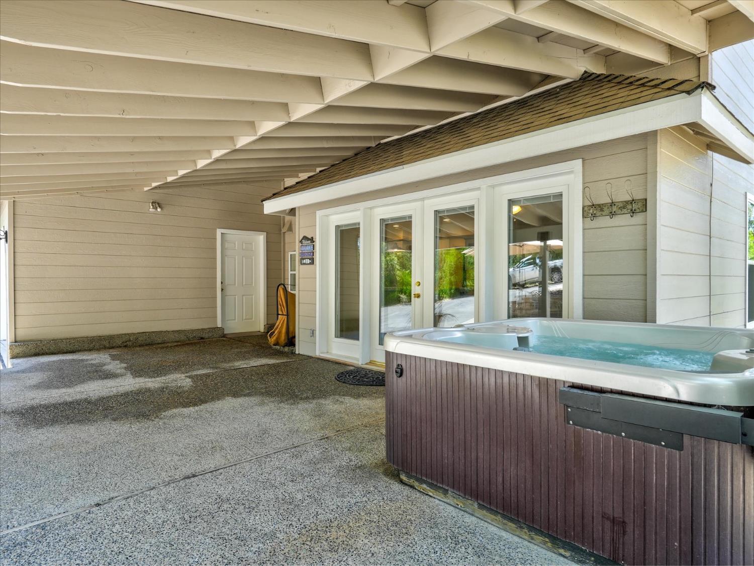 40472 Road 274, Bass Lake, CA 93604
