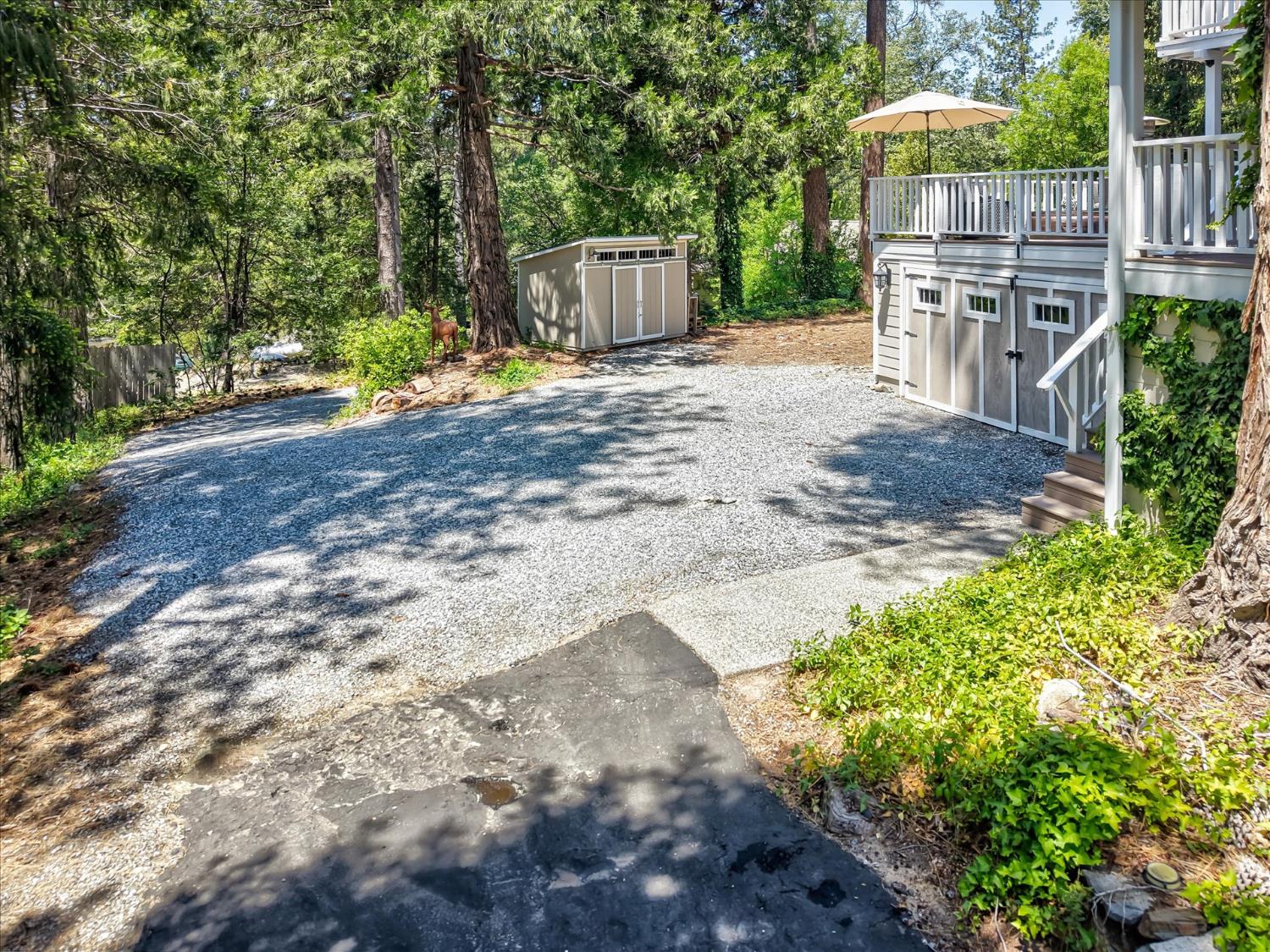 40472 Road 274, Bass Lake, CA 93604