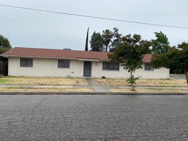 5310 E Huntington Ave, Fresno, CA 93727