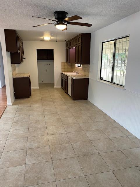 5310 E Huntington Ave, Fresno, CA 93727
