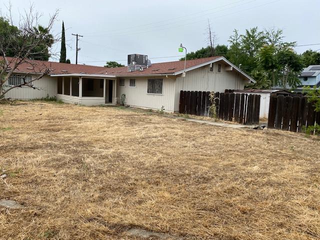 5310 E Huntington Ave, Fresno, CA 93727