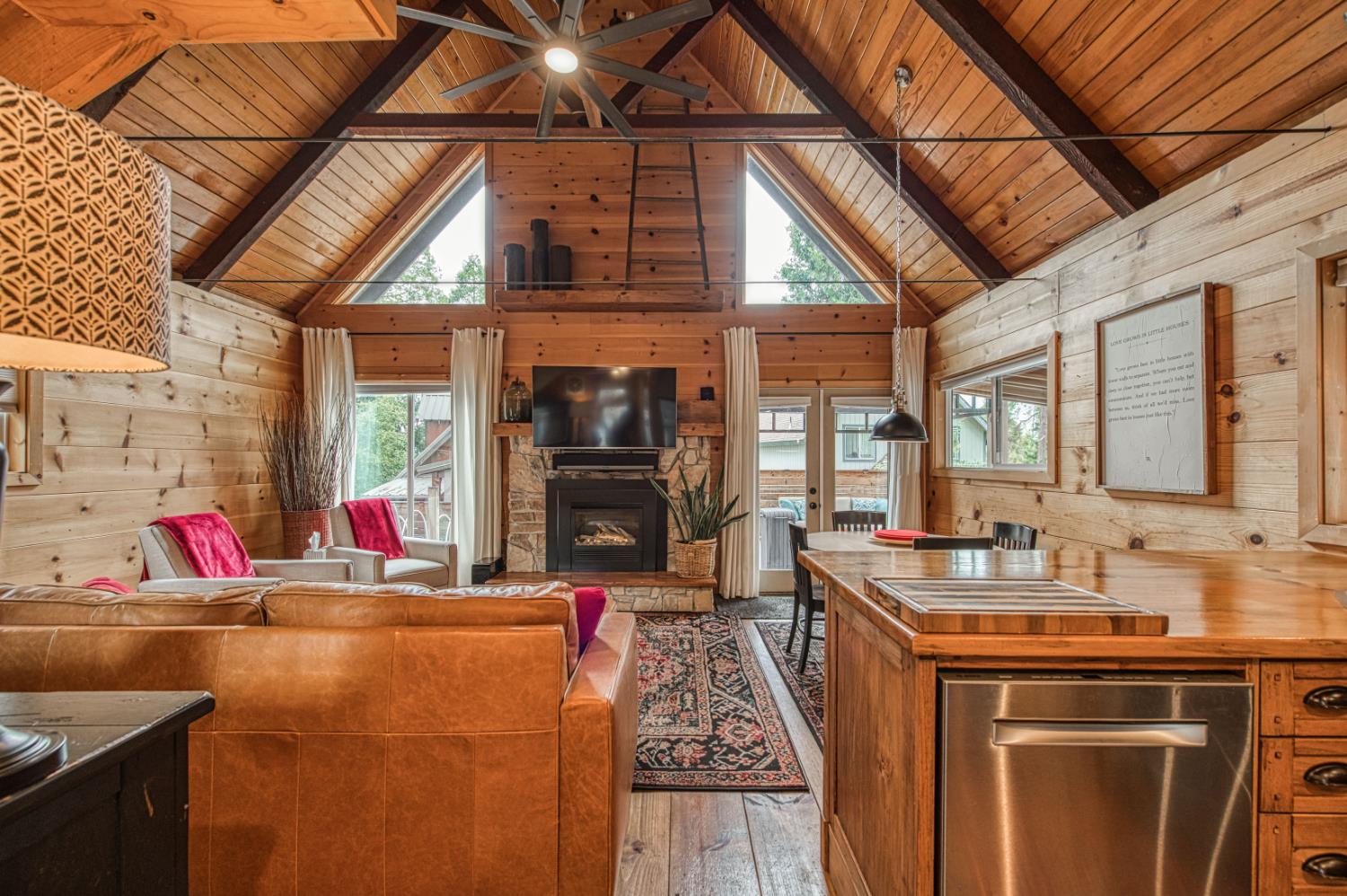 41895 Merriman Ln, Auberry, CA 93602