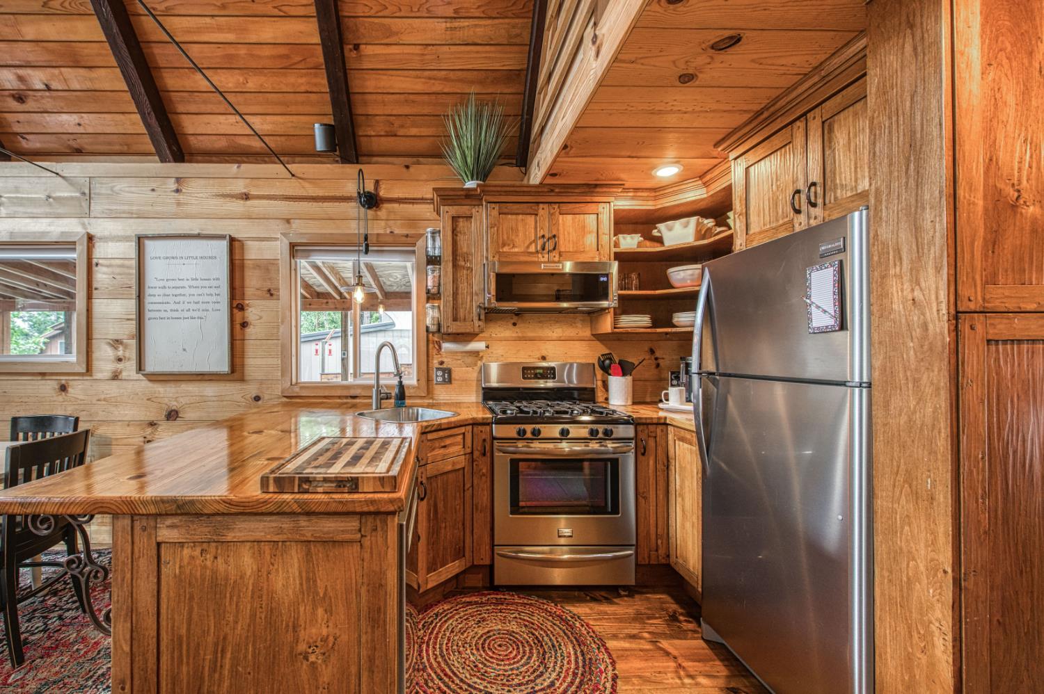 41895 Merriman Ln, Auberry, CA 93602
