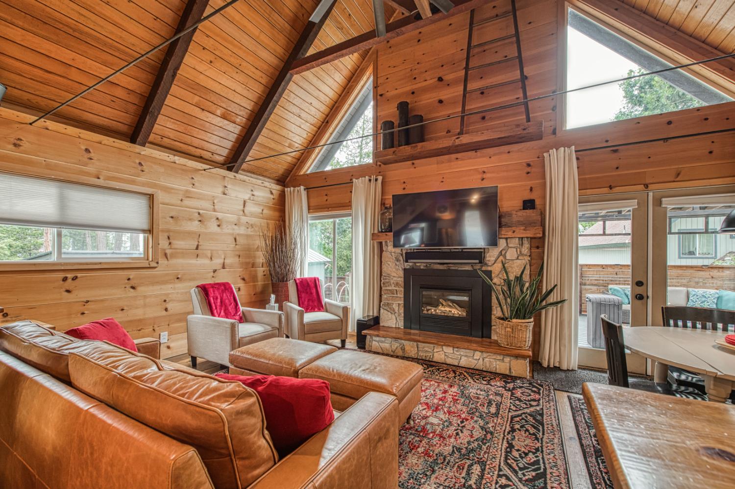 41895 Merriman Ln, Auberry, CA 93602