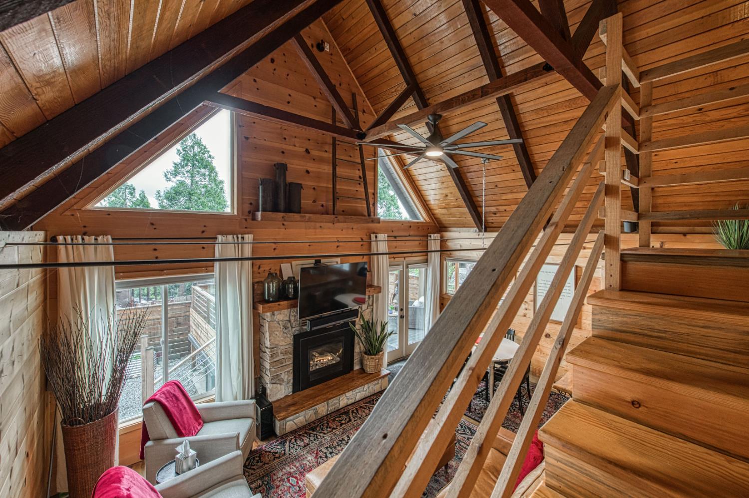 41895 Merriman Ln, Auberry, CA 93602