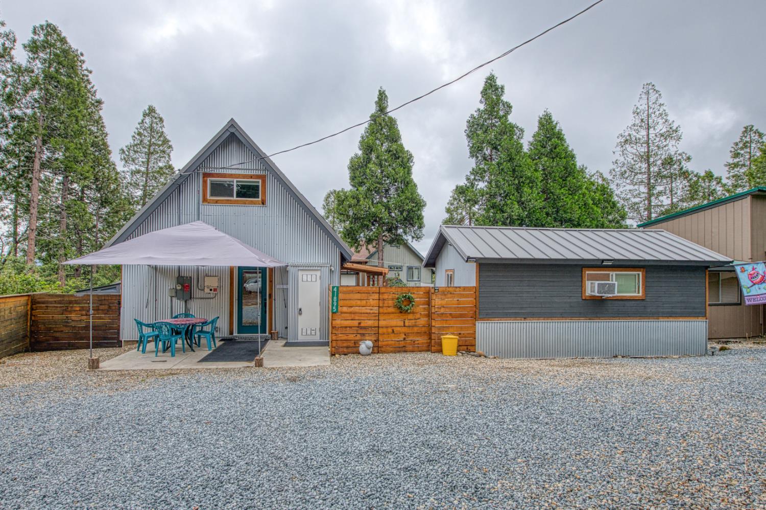41895 Merriman Ln, Auberry, CA 93602