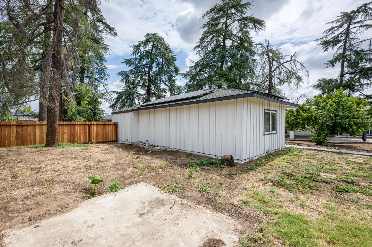 4205 Ralph Ln N, Fresno, CA 93727