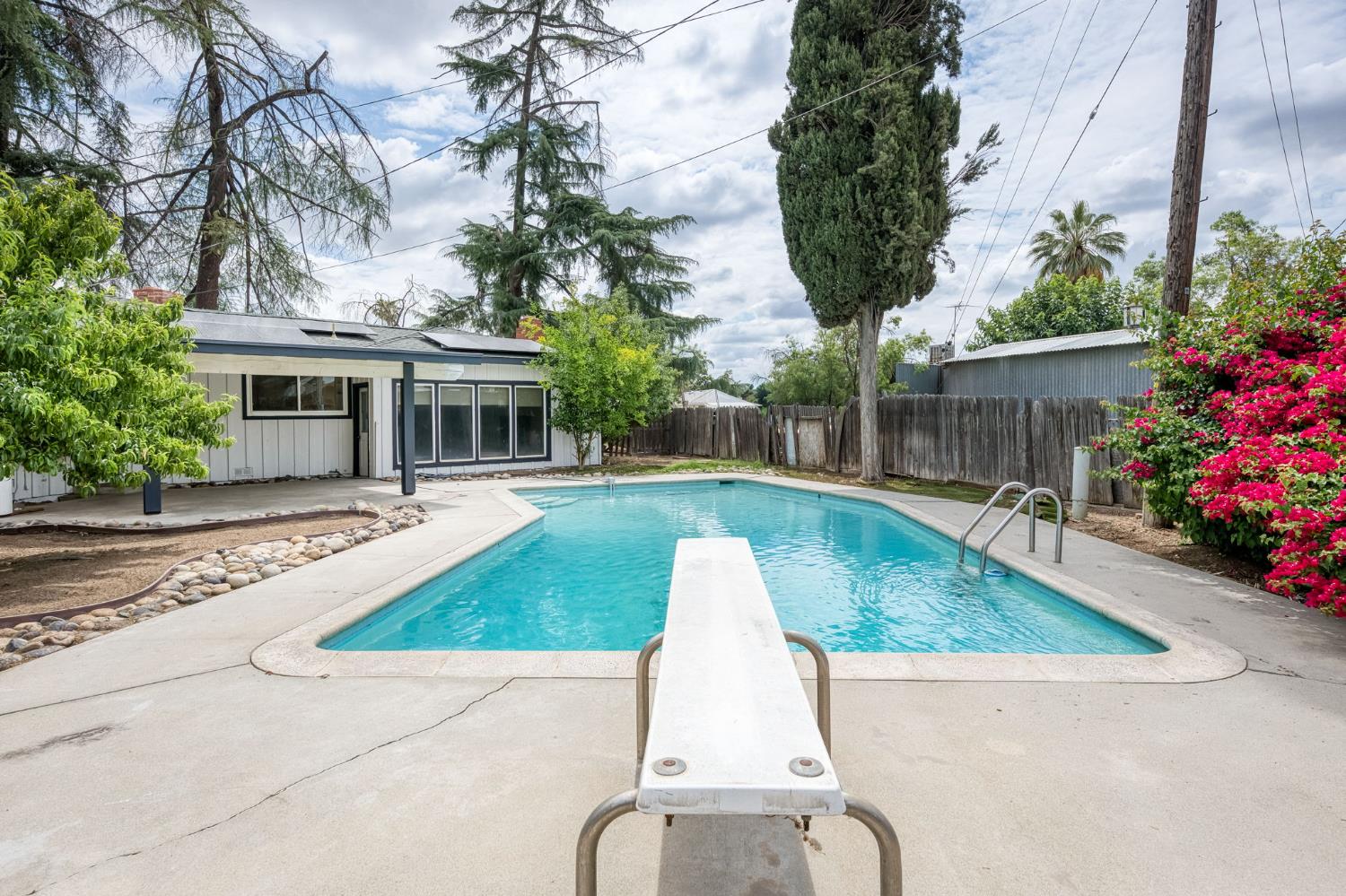 4205 Ralph Ln N, Fresno, CA 93727