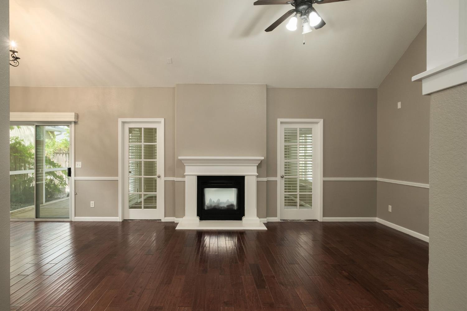 147 Everglade Ave, Clovis, CA 93619