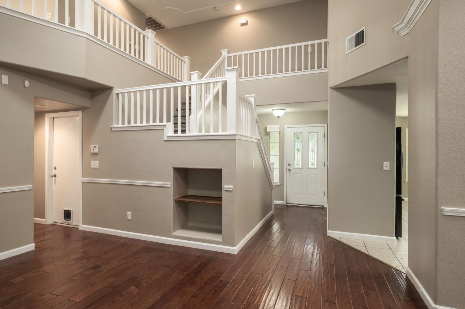 147 Everglade Ave, Clovis, CA 93619