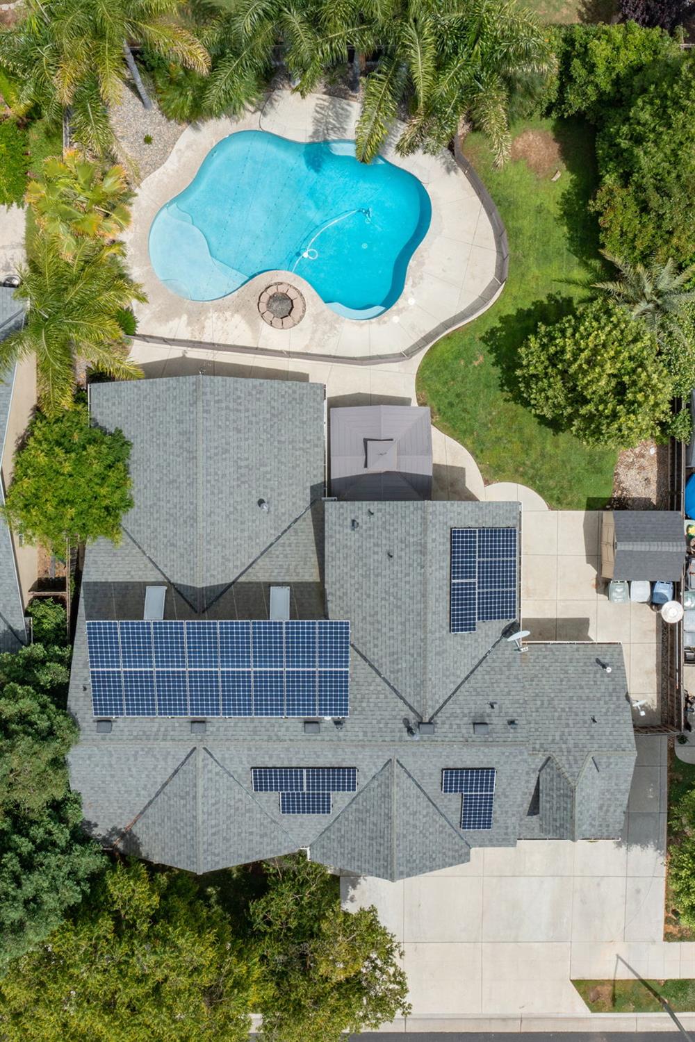 147 Everglade Ave, Clovis, CA 93619
