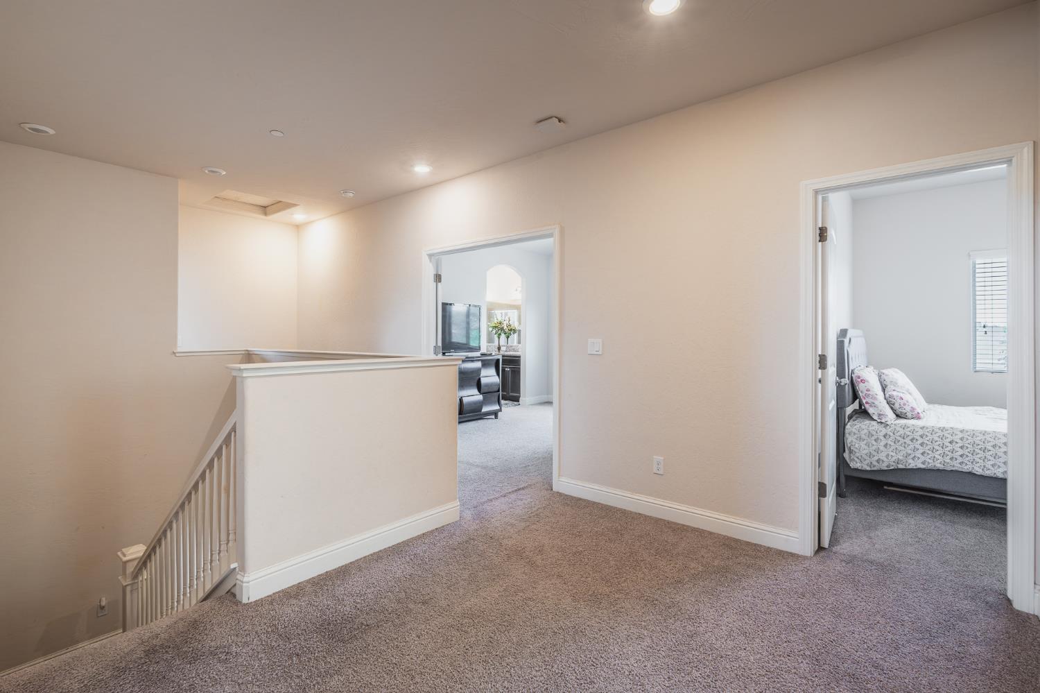 4102 Duncan Ave, Clovis, CA 93619