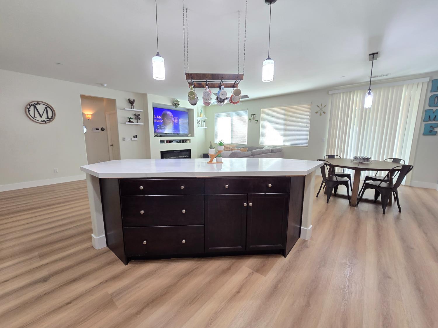 4153 Chessa Ln, Clovis, CA 93619