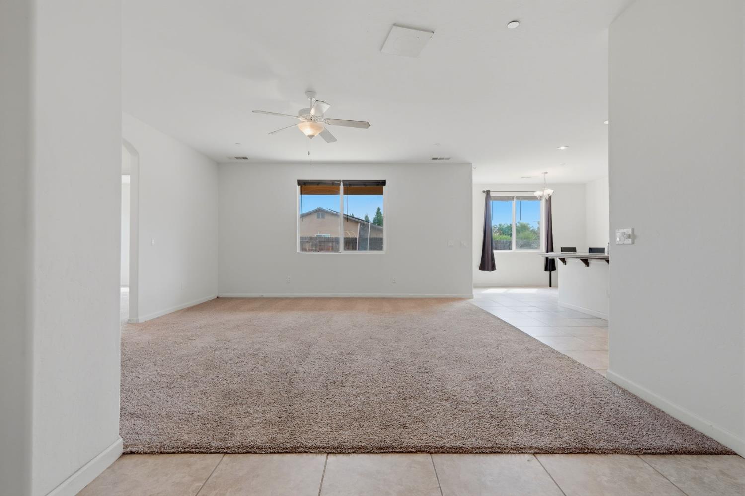 3102 SE La Vida Ct, Visalia, CA 93292