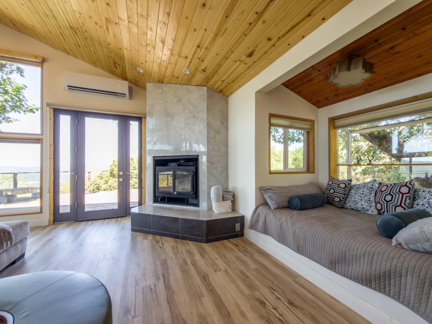 51571 Coyote Ridge Rd, Oakhurst, CA 93644