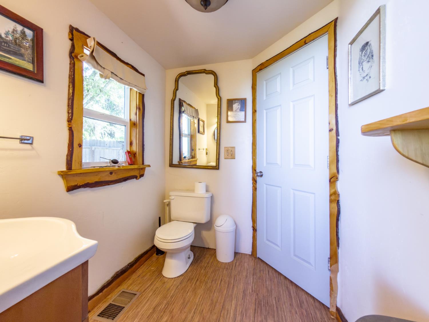 51571 Coyote Ridge Rd, Oakhurst, CA 93644