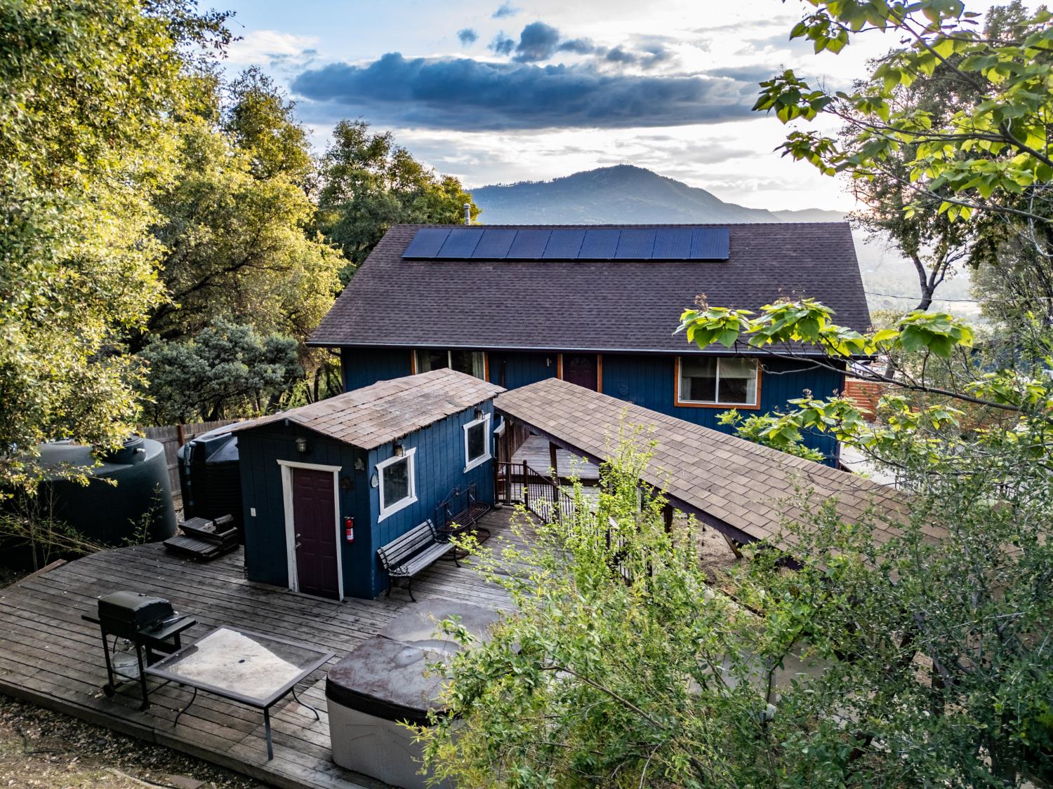 51571 Coyote Ridge Rd, Oakhurst, CA 93644