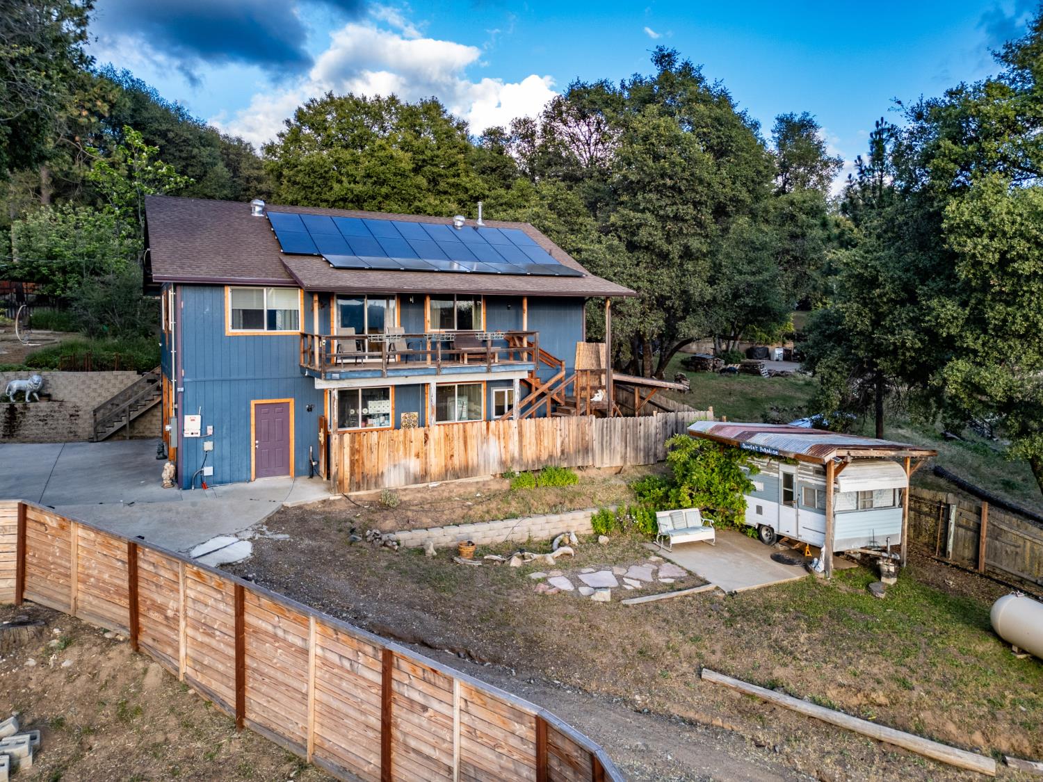 51571 Coyote Ridge Rd, Oakhurst, CA 93644