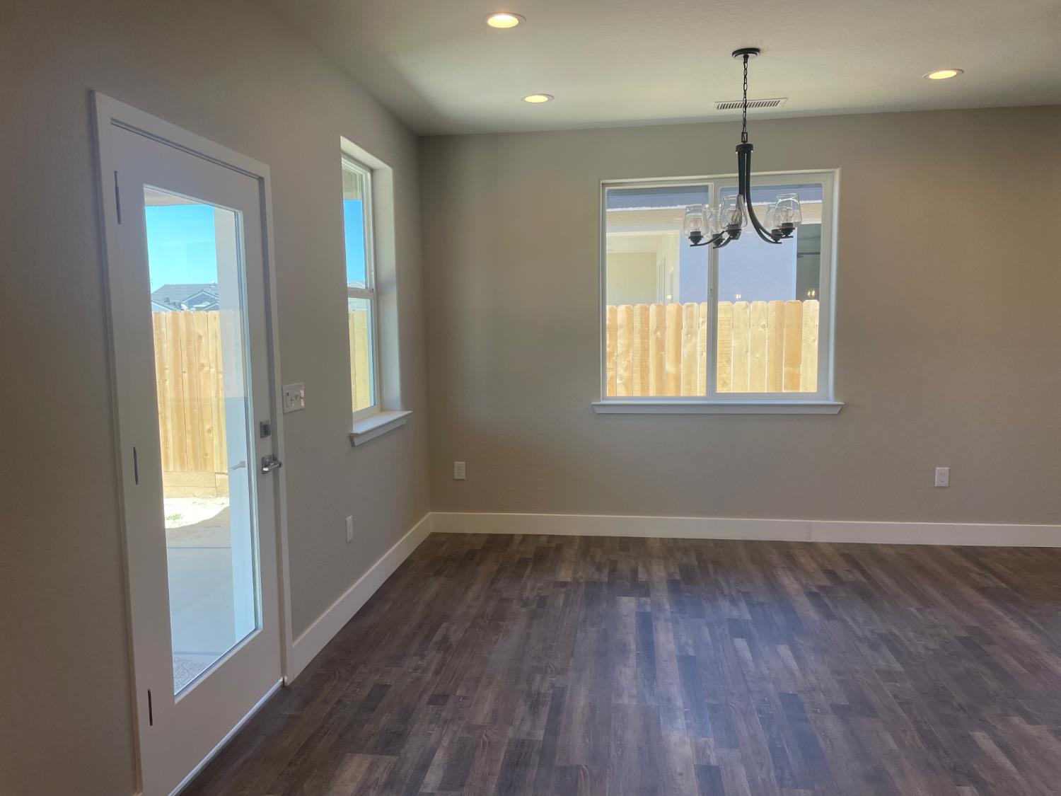 16259 West David Ave, Kerman, CA 93630
