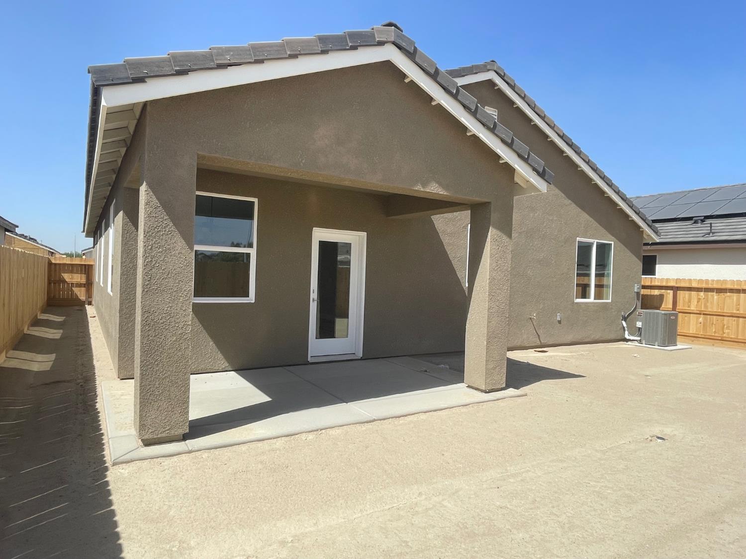 16259 West David Ave, Kerman, CA 93630