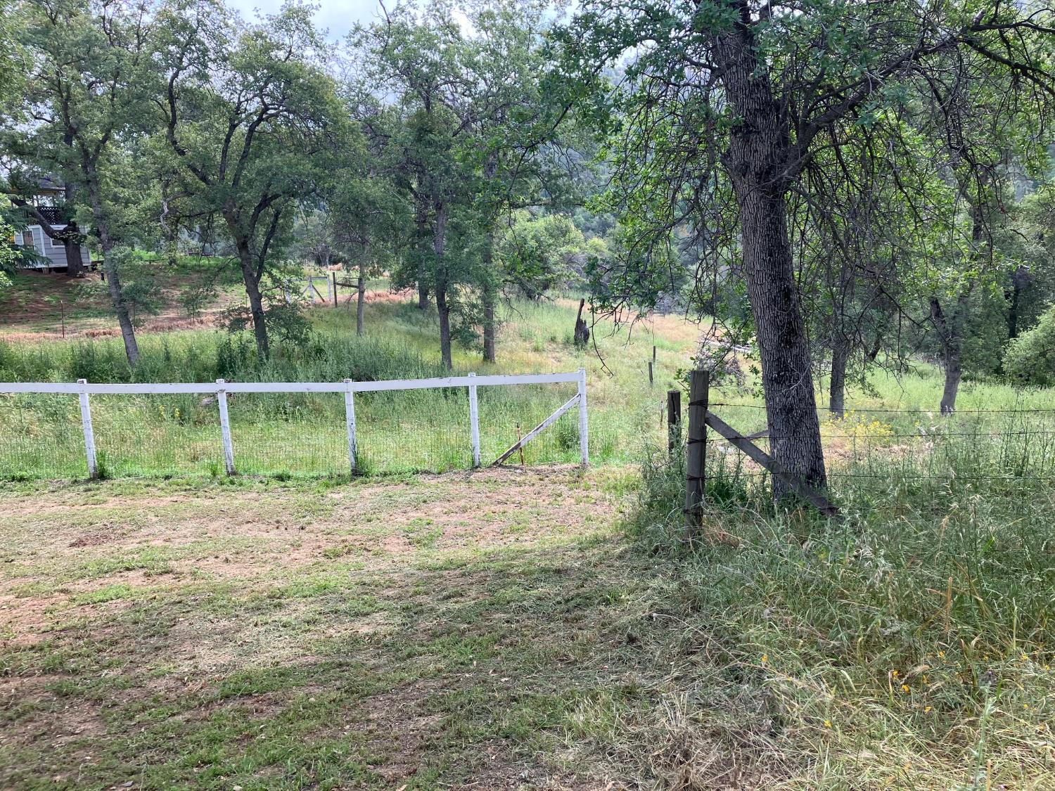 0 0 Lookout Mountain Rd, Mariposa, CA 95338