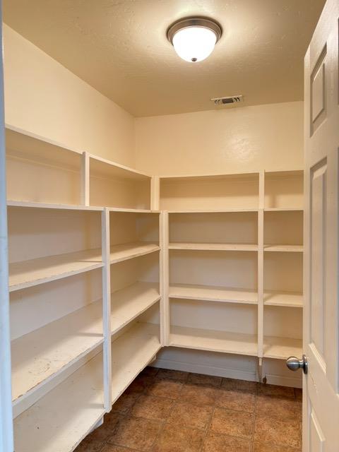 5789 W Dayton Ave, Fresno, CA 93722