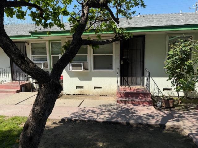 3361 E Mckinley Ave, Fresno, CA 93703