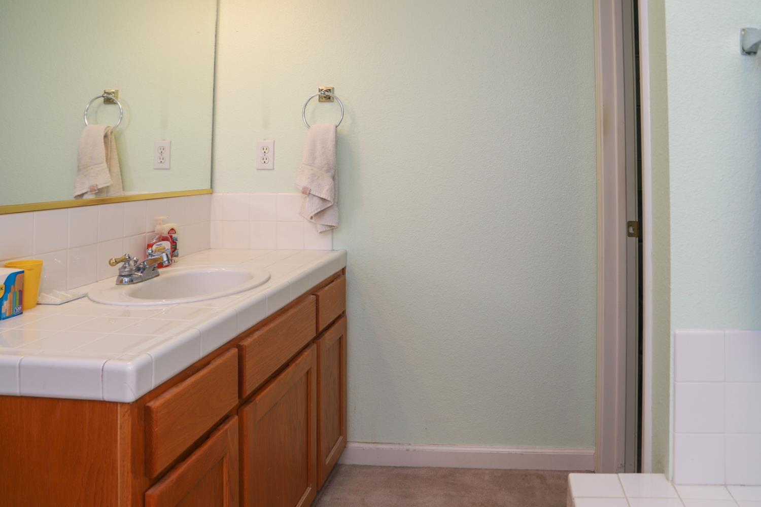 4718 W Stuart Ave, Fresno, CA 93722