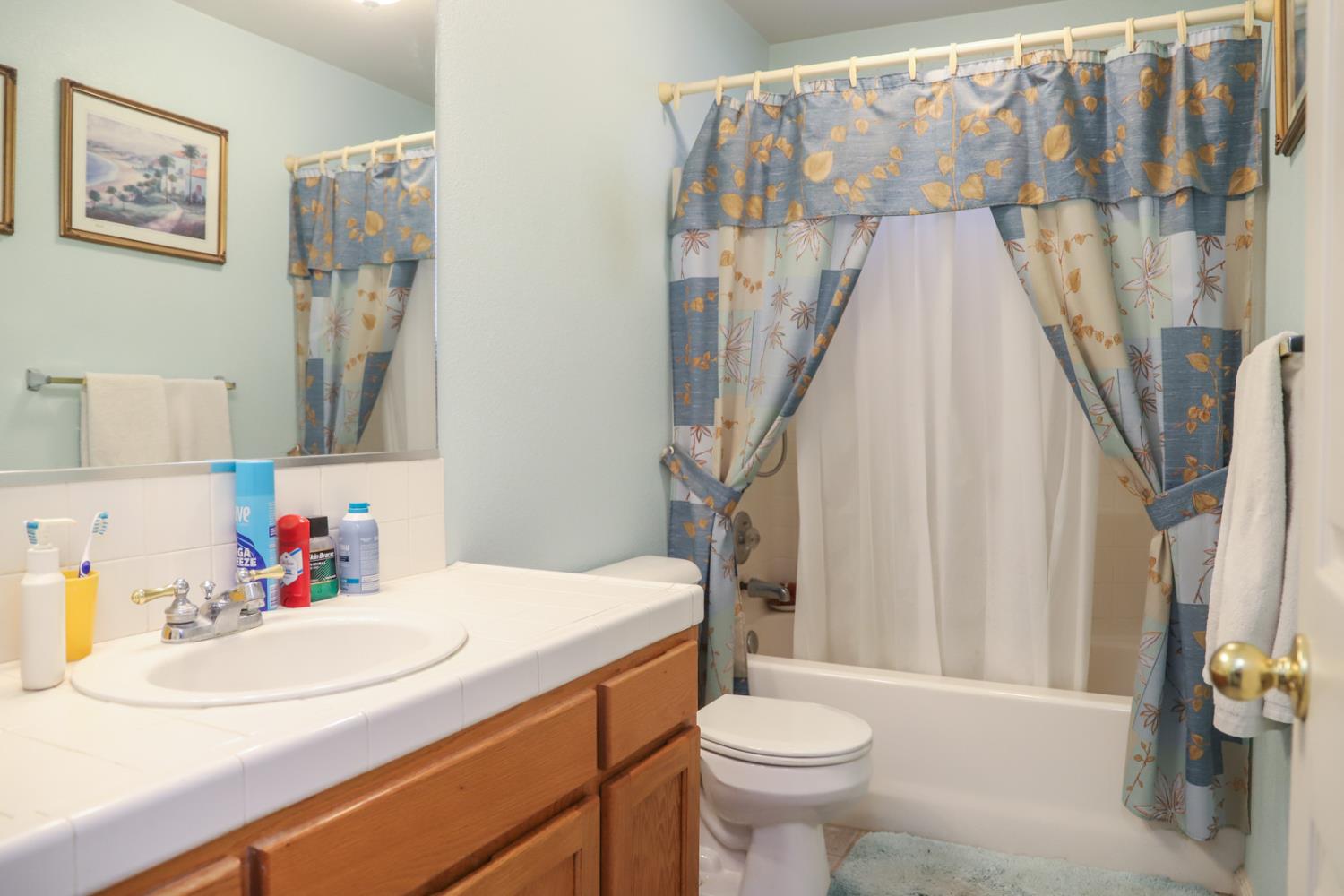 4718 W Stuart Ave, Fresno, CA 93722