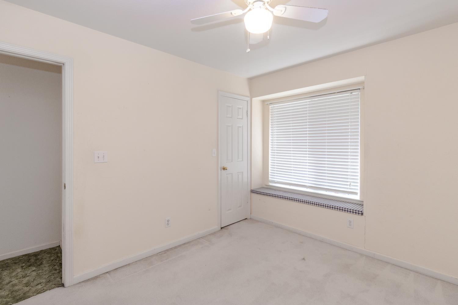 4718 W Stuart Ave, Fresno, CA 93722