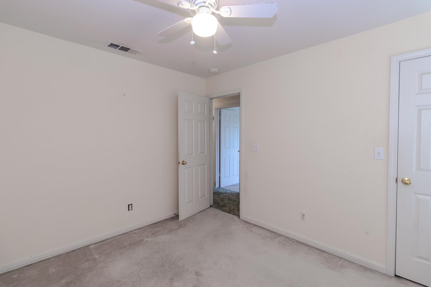 4718 W Stuart Ave, Fresno, CA 93722