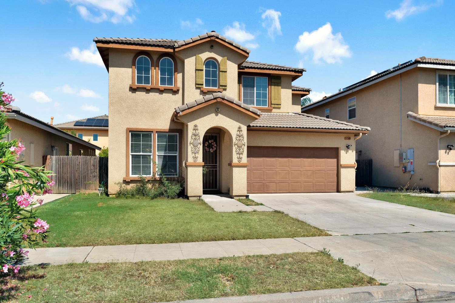 3248 N Applegate Ave, Fresno, CA 93737