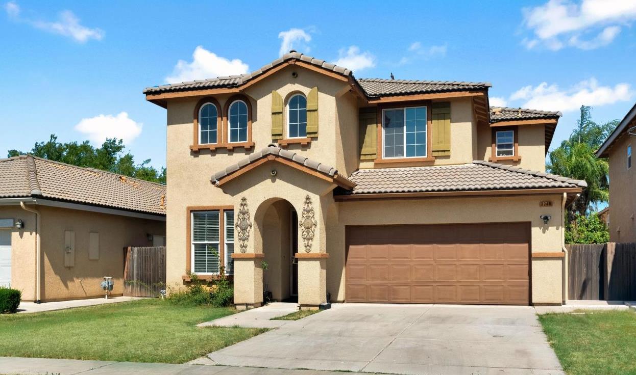 3248 N Applegate Ave, Fresno, CA 93737