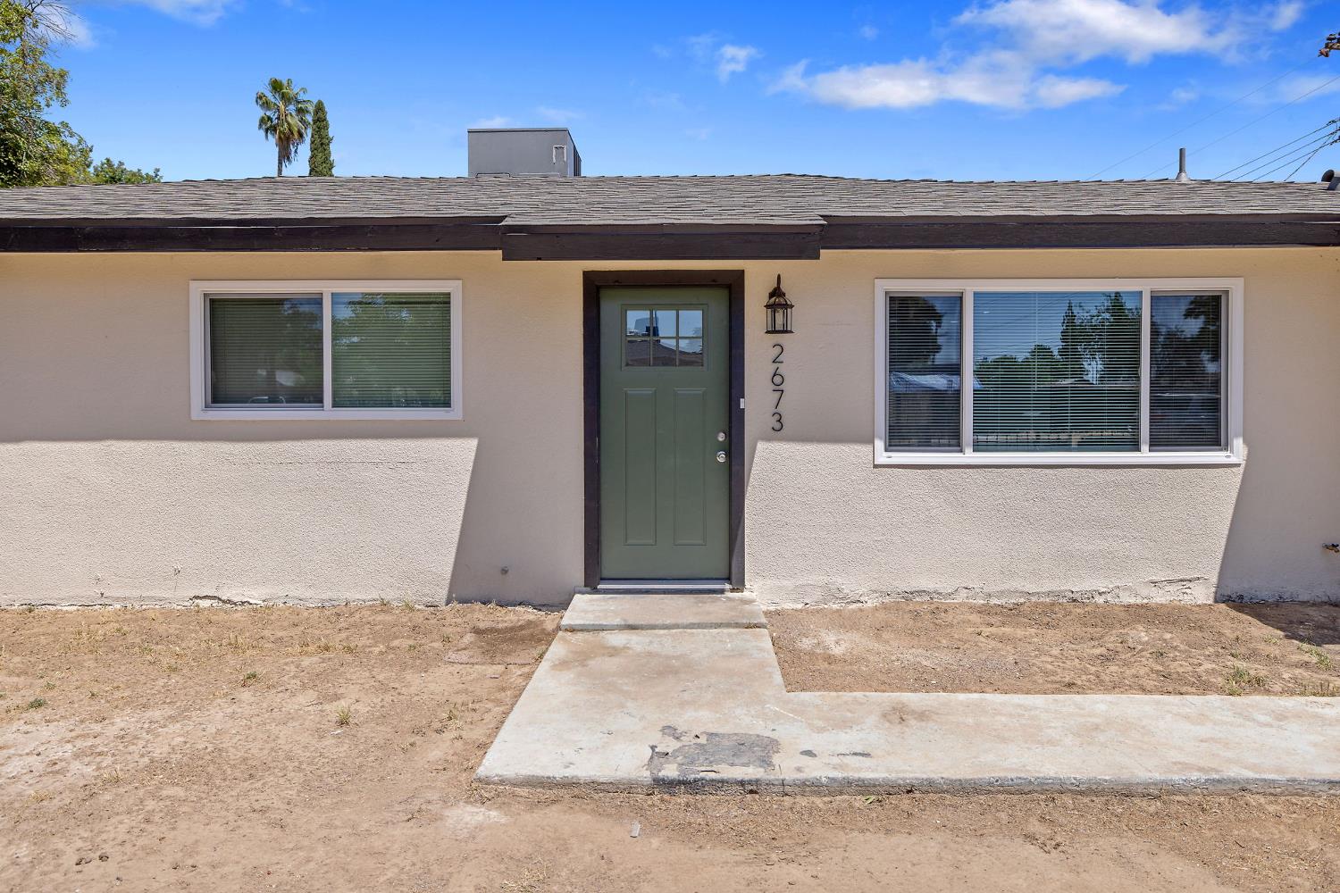 2673 S Bardell Ave, Fresno, CA 93706