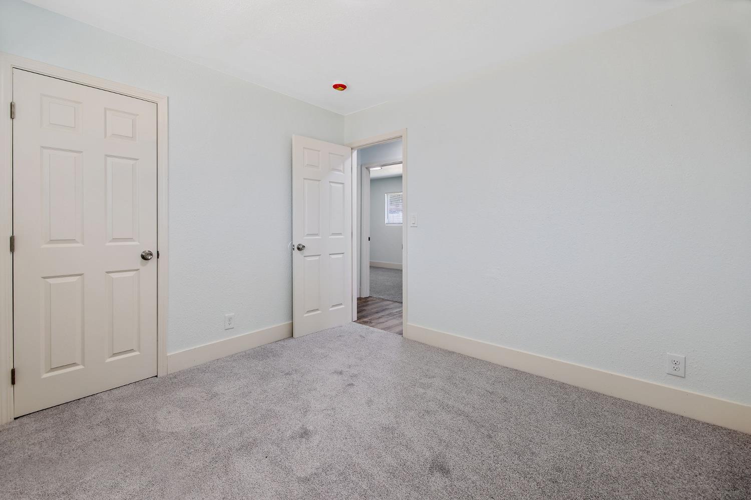 2673 S Bardell Ave, Fresno, CA 93706