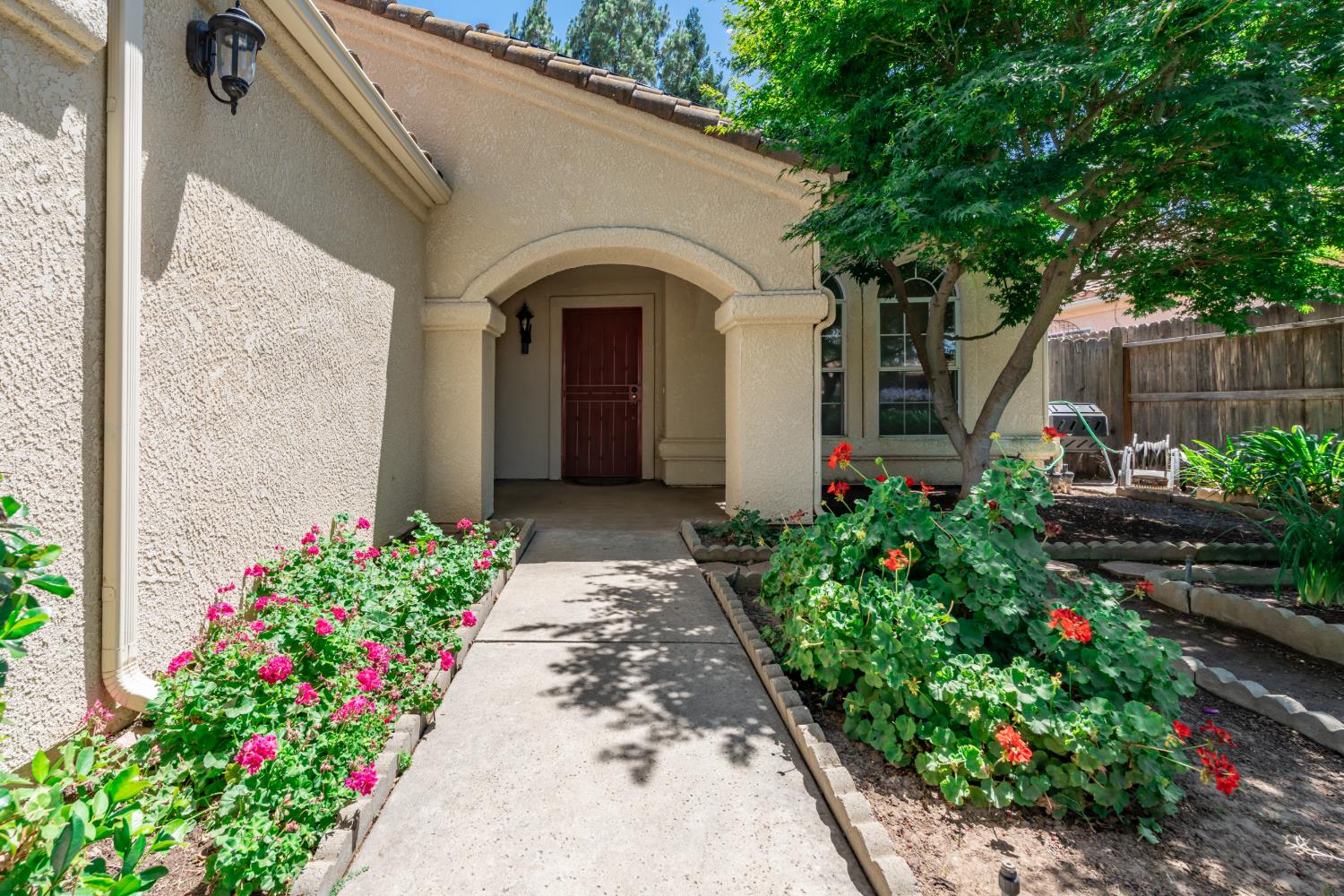1757 E Birch Avenue, Fresno, CA 93720