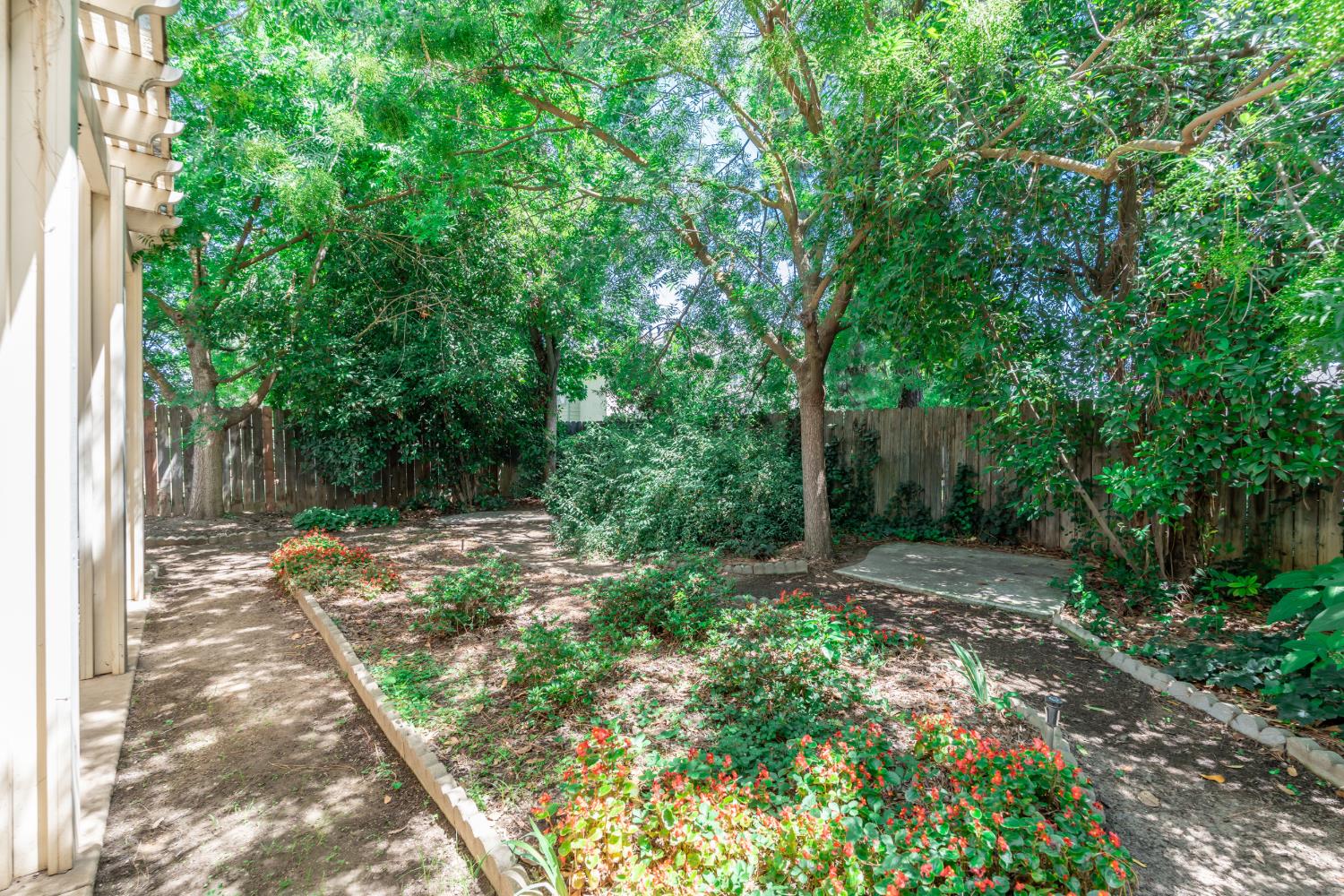 1757 E Birch Avenue, Fresno, CA 93720