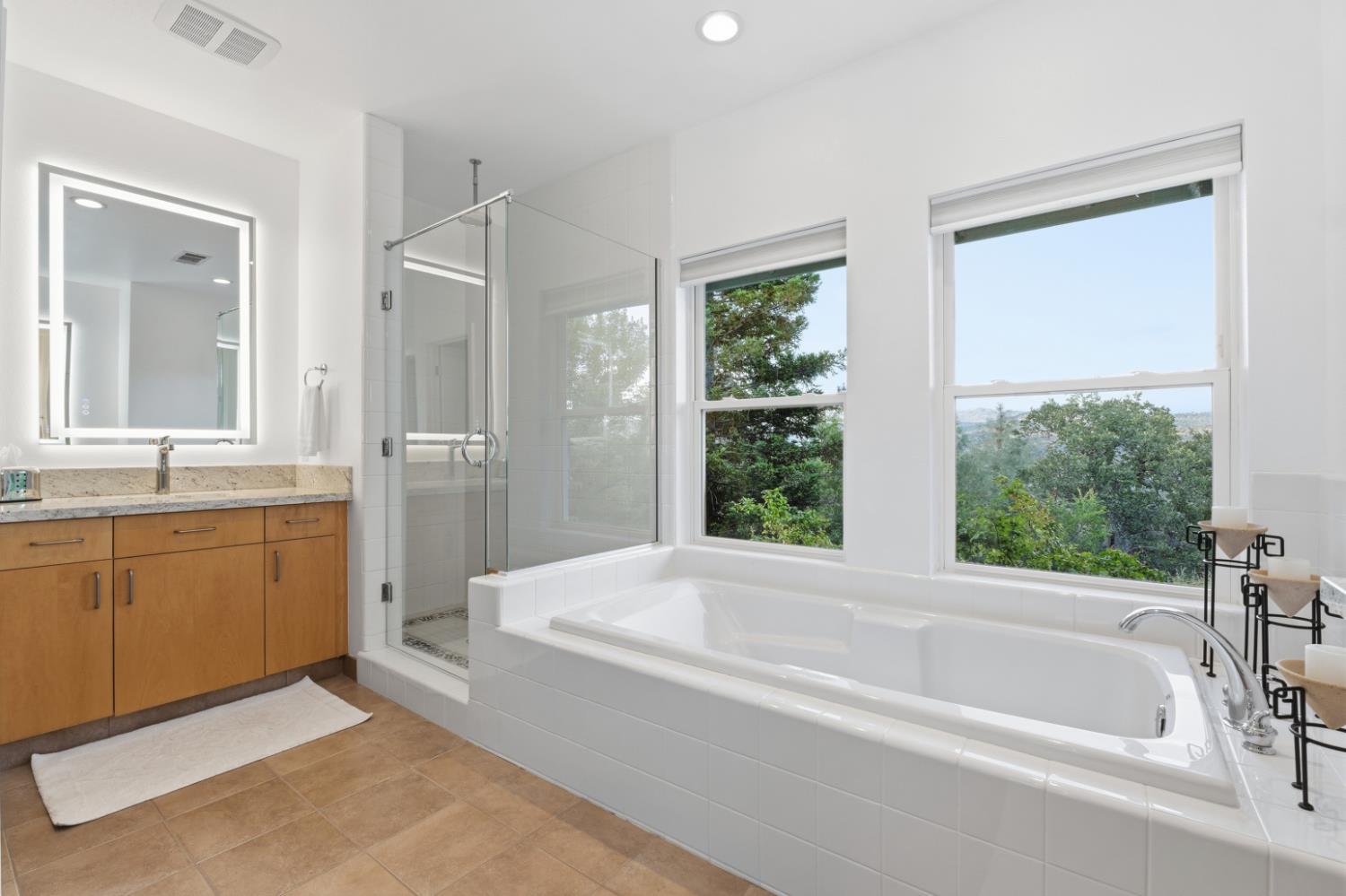 41819 Lilley Mountain Dr, Coarsegold, CA 93614