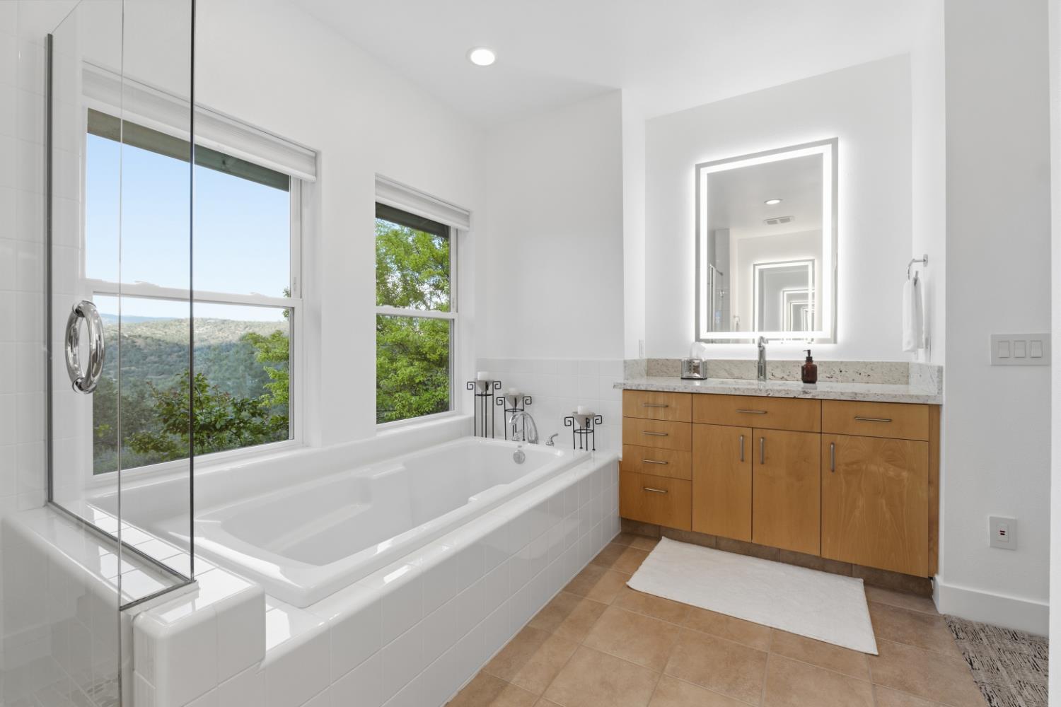 41819 Lilley Mountain Dr, Coarsegold, CA 93614