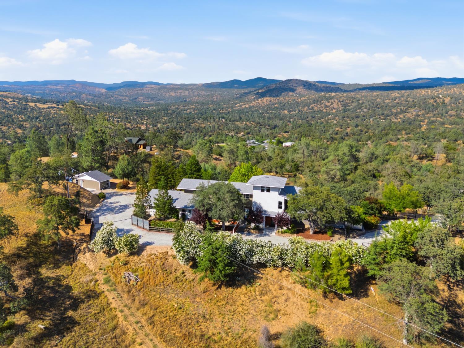 41819 Lilley Mountain Dr, Coarsegold, CA 93614