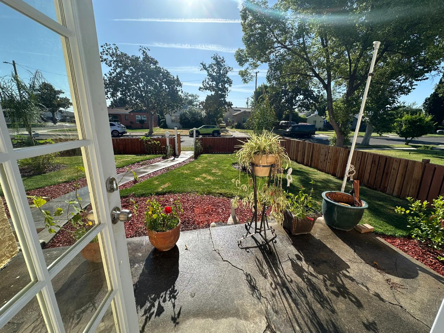 1441 N Calaveras, Fresno, CA 93728