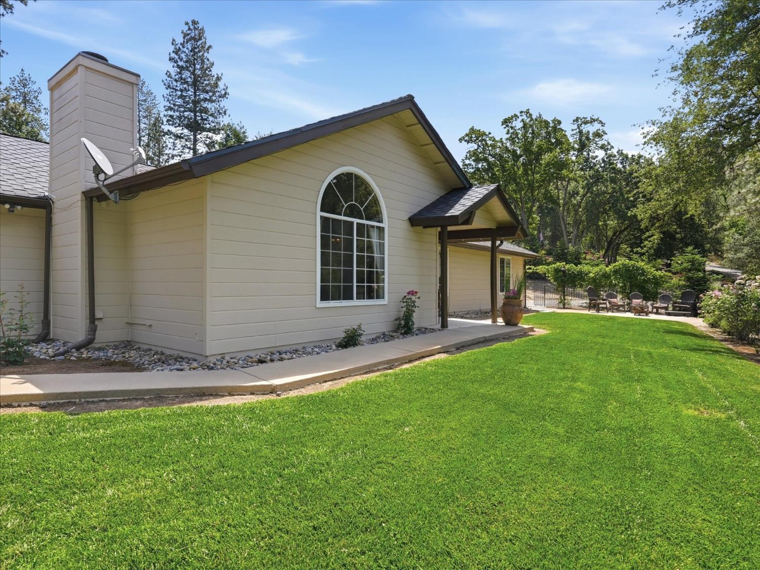 49389 Venado Ct, Coarsegold, CA 93614