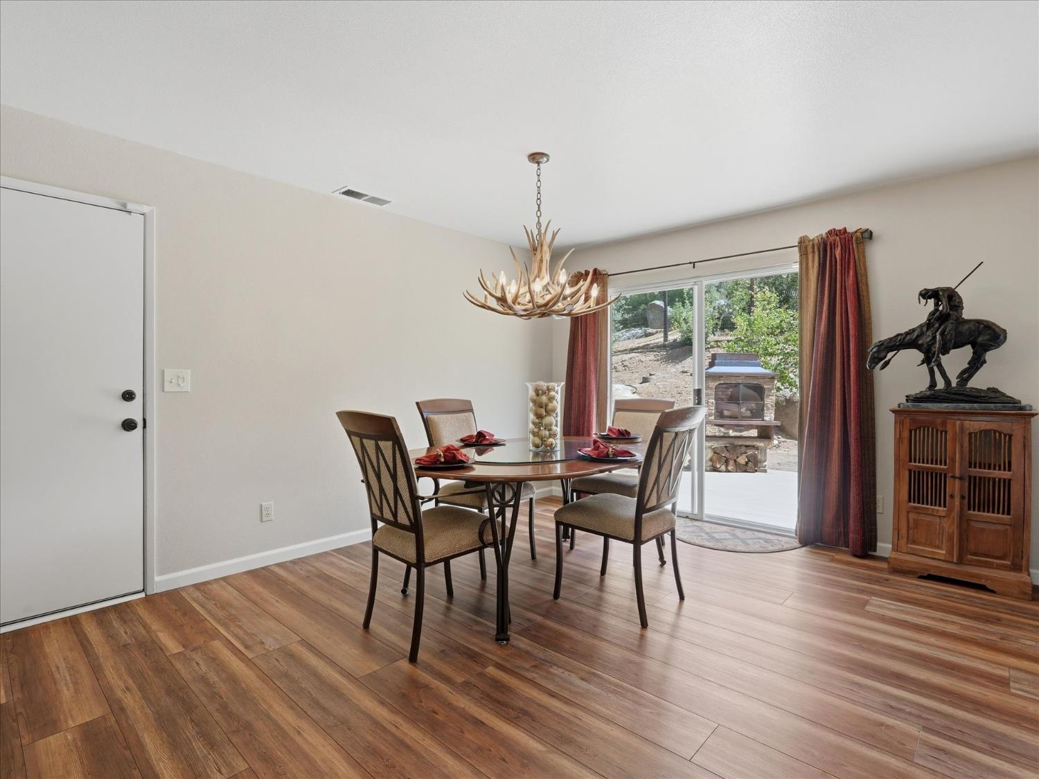 49389 Venado Ct, Coarsegold, CA 93614