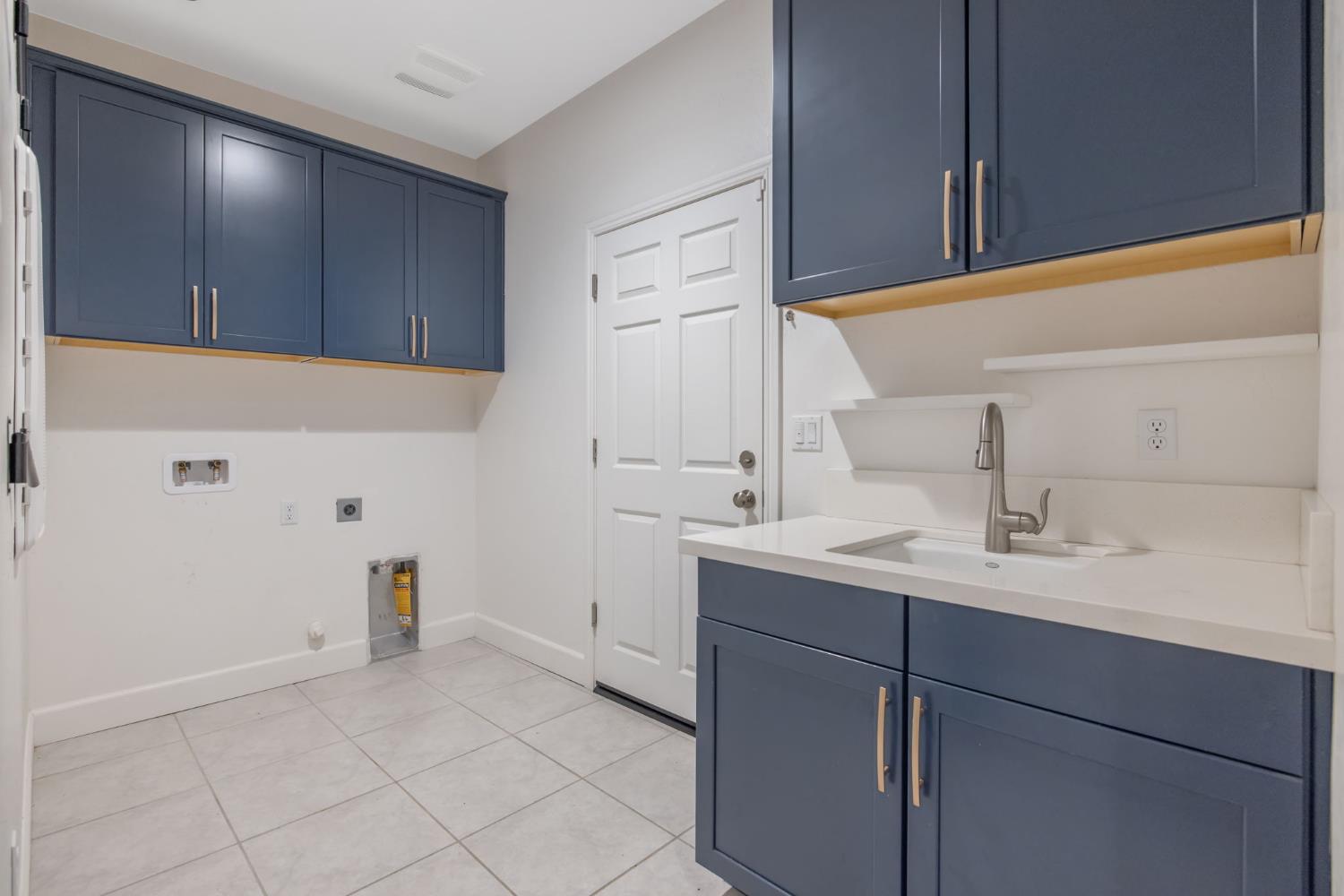 801 Howard, Kingsburg, CA 93631