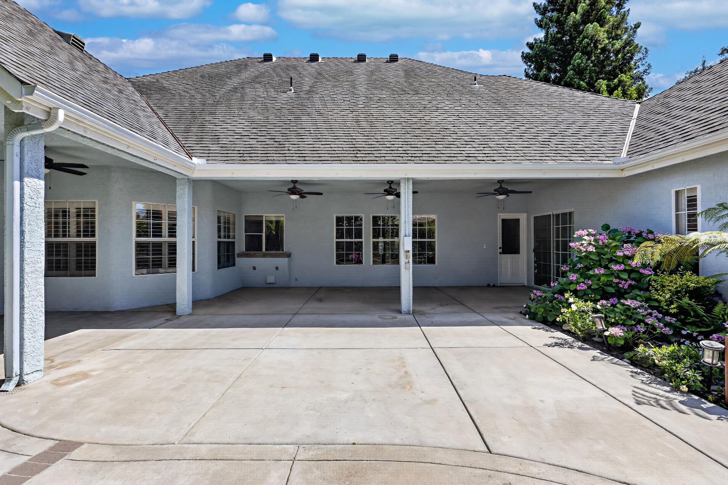 4926 W Pinedale Ave, Fresno, CA 93722