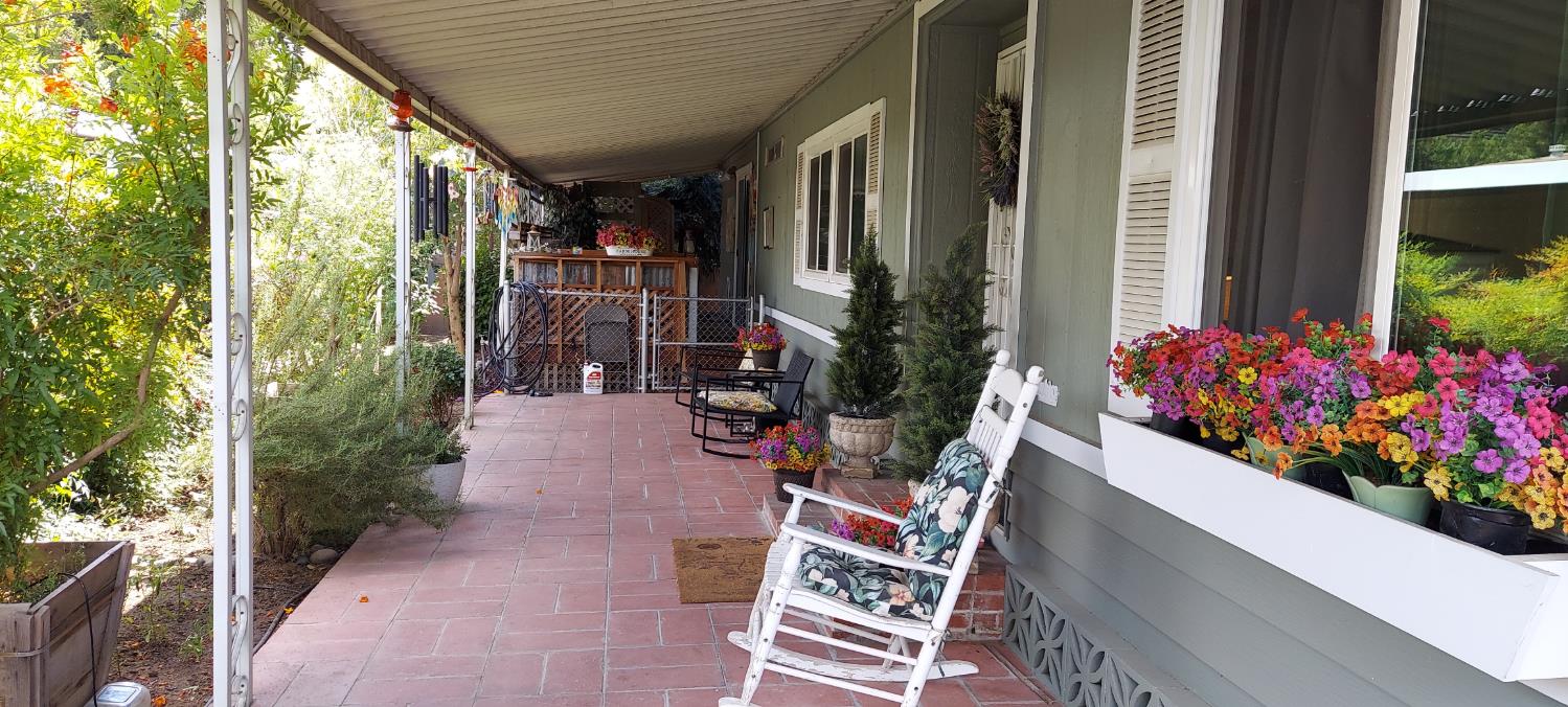 1300 W Olson Ave #129, Reedley, CA 93654